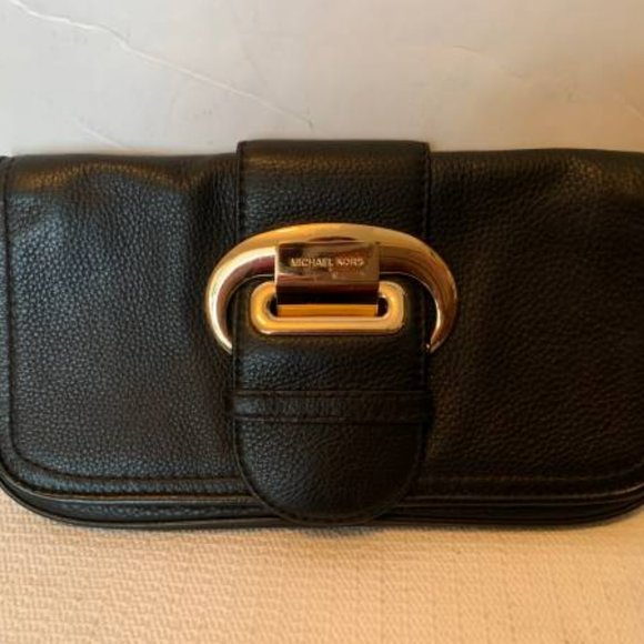NWT Michael Kors Black Pebbled Leather Morgan Clutch Purse